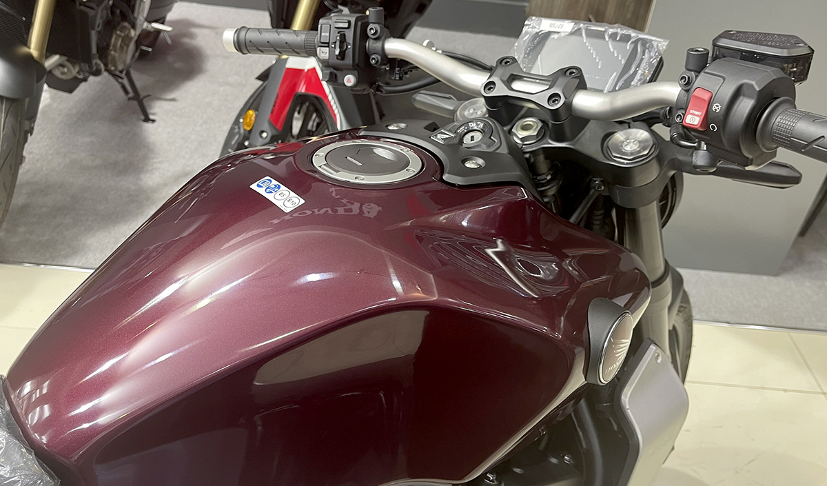 thùng xăng Honda CB1000R 2023